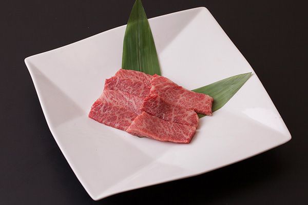松阪牛三角バラ焼肉 100g～ | 松阪牛の長太屋