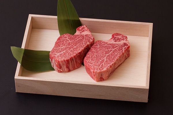 松阪牛ヒレステーキギフト 120g×2枚~